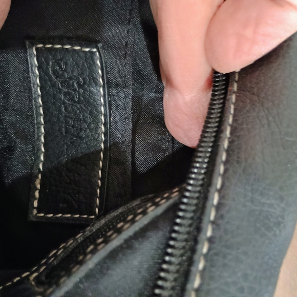St. John's Bay Black Leather Shoulder Bag with Silver Accents - Picture 8 of 9